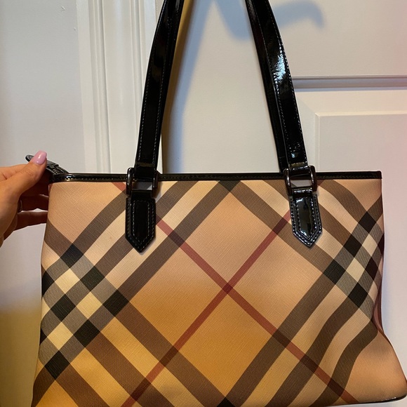 Burberry Tote - Picture 1 of 5